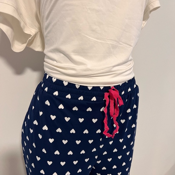 Betsey Johnson Women's two-piece pyjama set - Picture 4 of 7